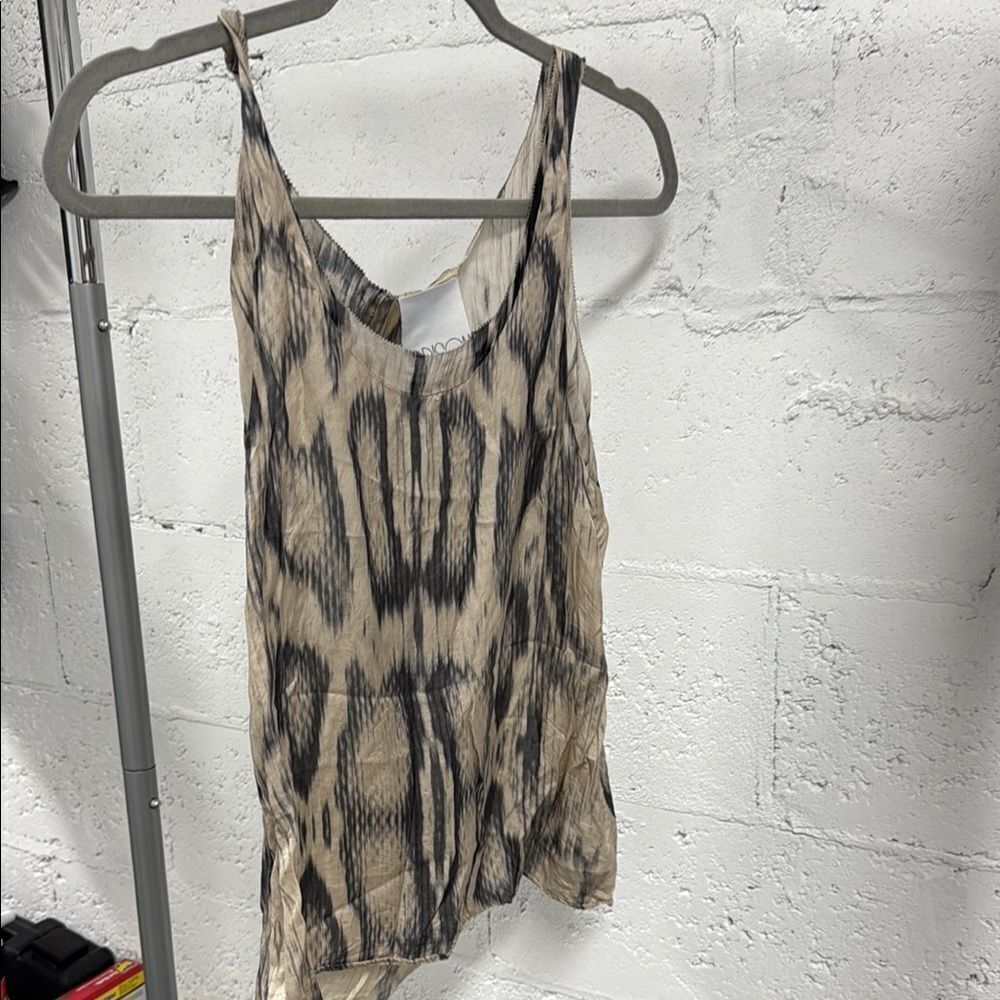 Patterned Sleeveless Top - Black and Tan - Silk - Size Small ADDISON